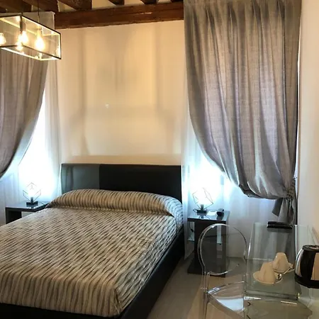 Marin Traghetto - Locazione Turistica * Venice